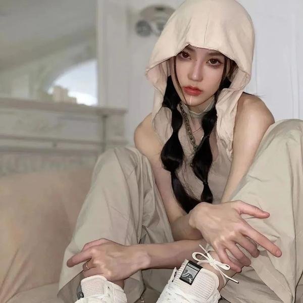 高达与高列斯坦的29封信